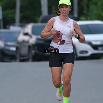 Runner Photo 7602822