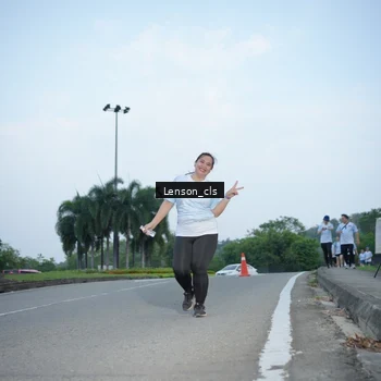 Runner Photo 7602823