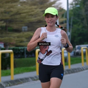Runner Photo 7602825