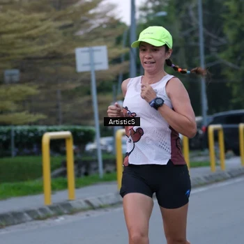 Runner Photo 7602830