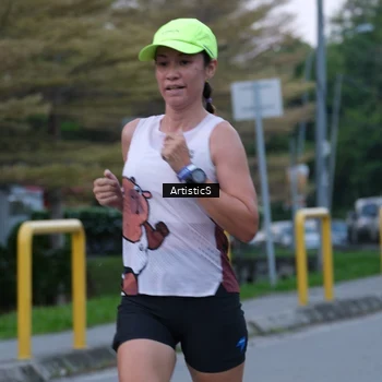 Runner Photo 7602835