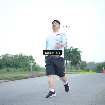 Runner Photo 7602841