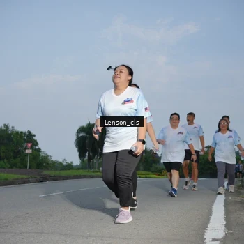 Runner Photo 7602847