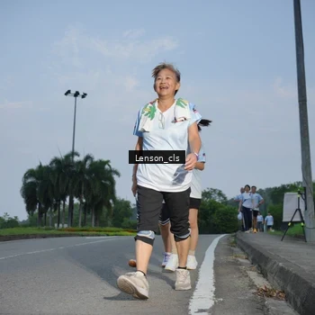 Runner Photo 7602855