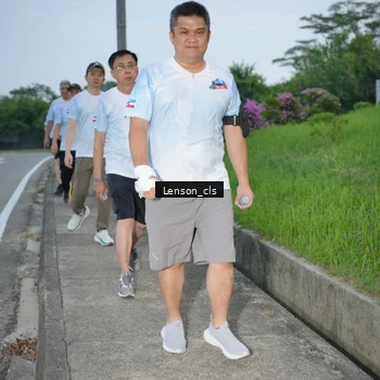 Runner Photo 7602900