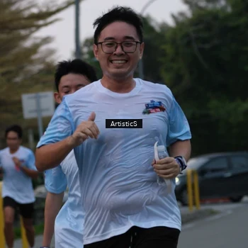 Runner Photo 7602915