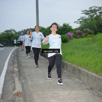 Runner Photo 7602923