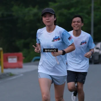Runner Photo 7602924