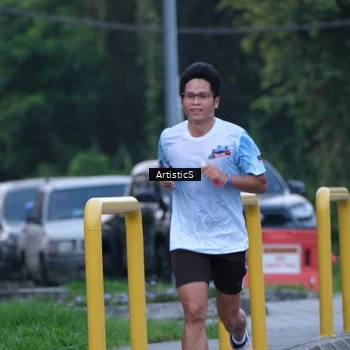 Runner Photo 7602926