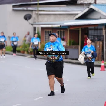 Runner Photo 7602946