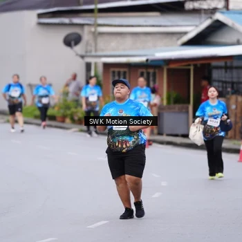 Runner Photo 7602951