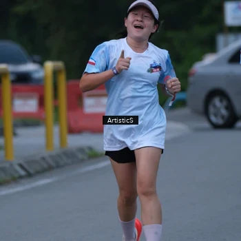 Runner Photo 7602958