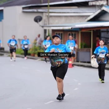 Runner Photo 7602967
