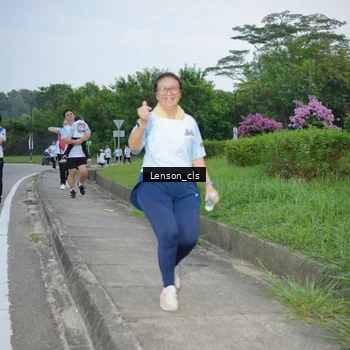 Runner Photo 7602975