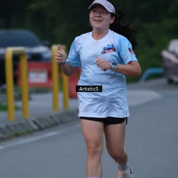 Runner Photo 7602981