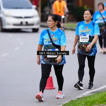 Runner Photo 7602984