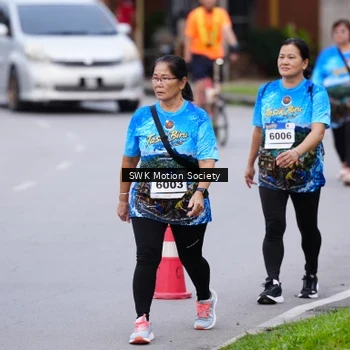 Runner Photo 7602992