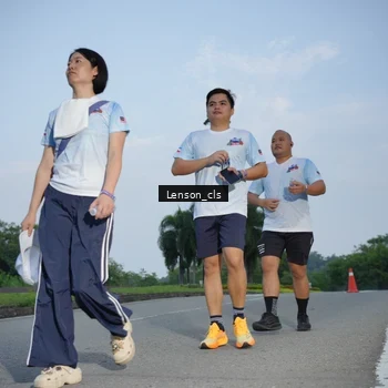Runner Photo 7603004