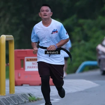 Runner Photo 7603012