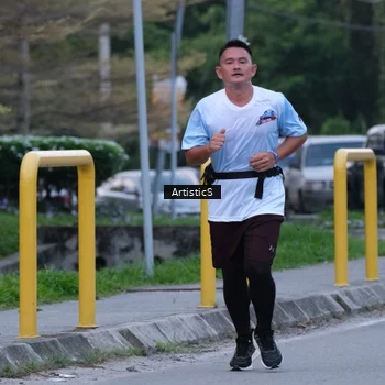 Runner Photo 7603025