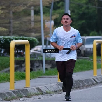 Runner Photo 7603033