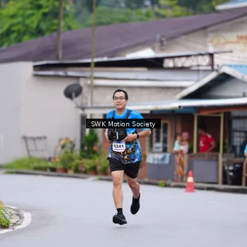 Runner Photo 7603046