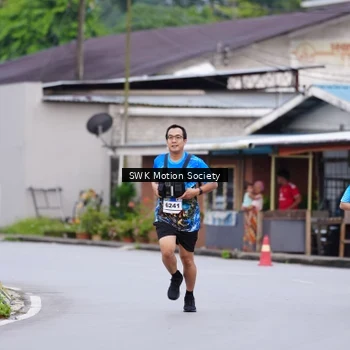 Runner Photo 7603047