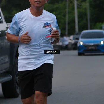 Runner Photo 7603066