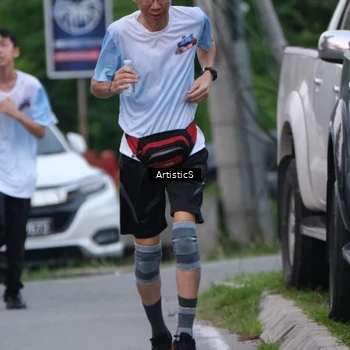 Runner Photo 7603068