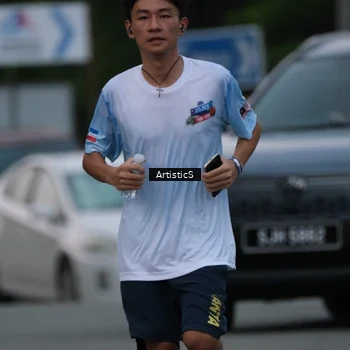 Runner Photo 7603085