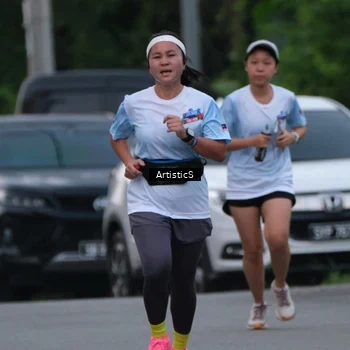 Runner Photo 7603090