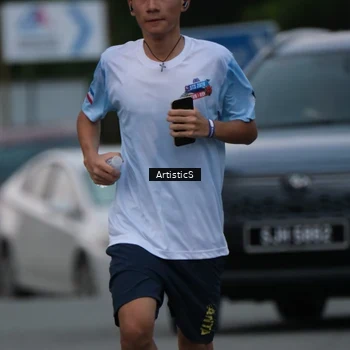 Runner Photo 7603091