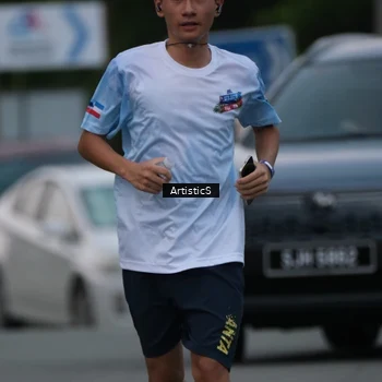 Runner Photo 7603093