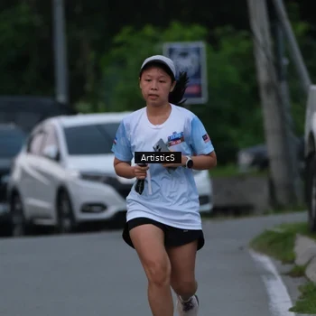 Runner Photo 7603100