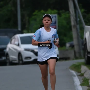 Runner Photo 7603101