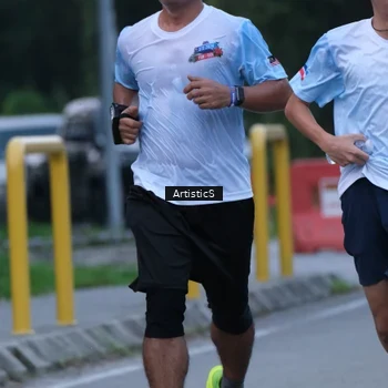 Runner Photo 7603102