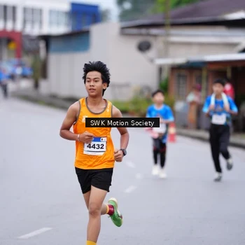 Runner Photo 7603104