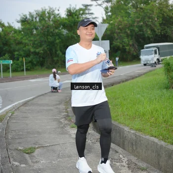 Runner Photo 7603114