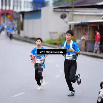 Runner Photo 7603127