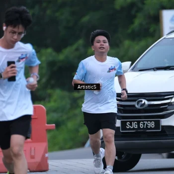Runner Photo 7603131