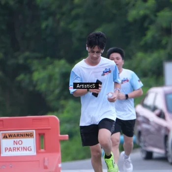 Runner Photo 7603134