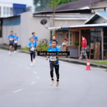 Runner Photo 7603142