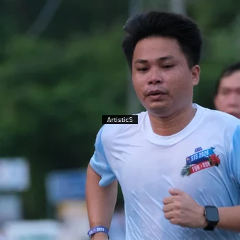 Runner Photo 7603144