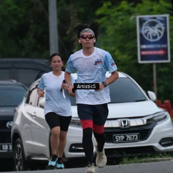 Runner Photo 7603157