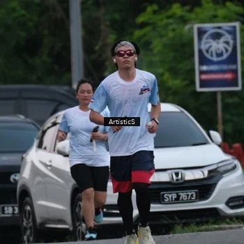 Runner Photo 7603163