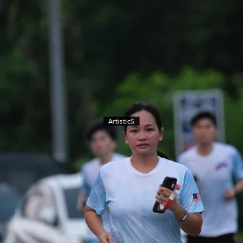 Runner Photo 7603165