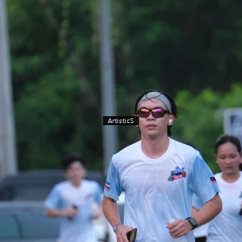 Runner Photo 7603166