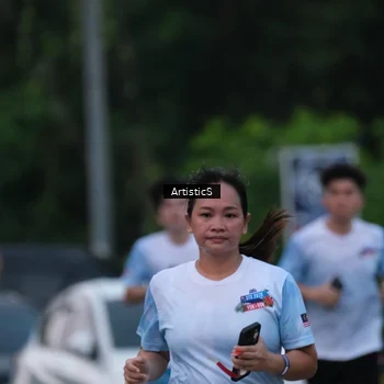 Runner Photo 7603168