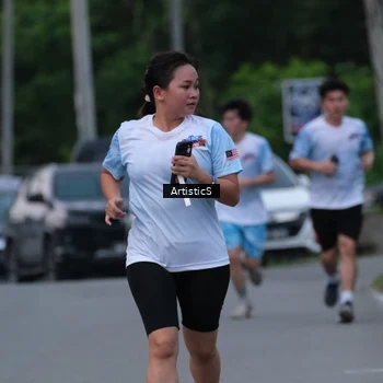 Runner Photo 7603174