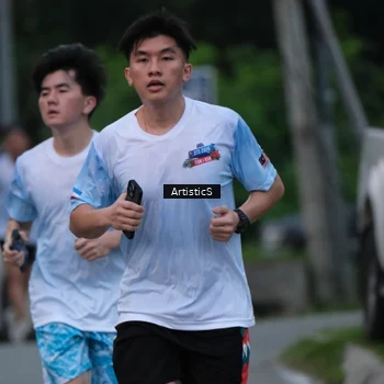 Runner Photo 7603183